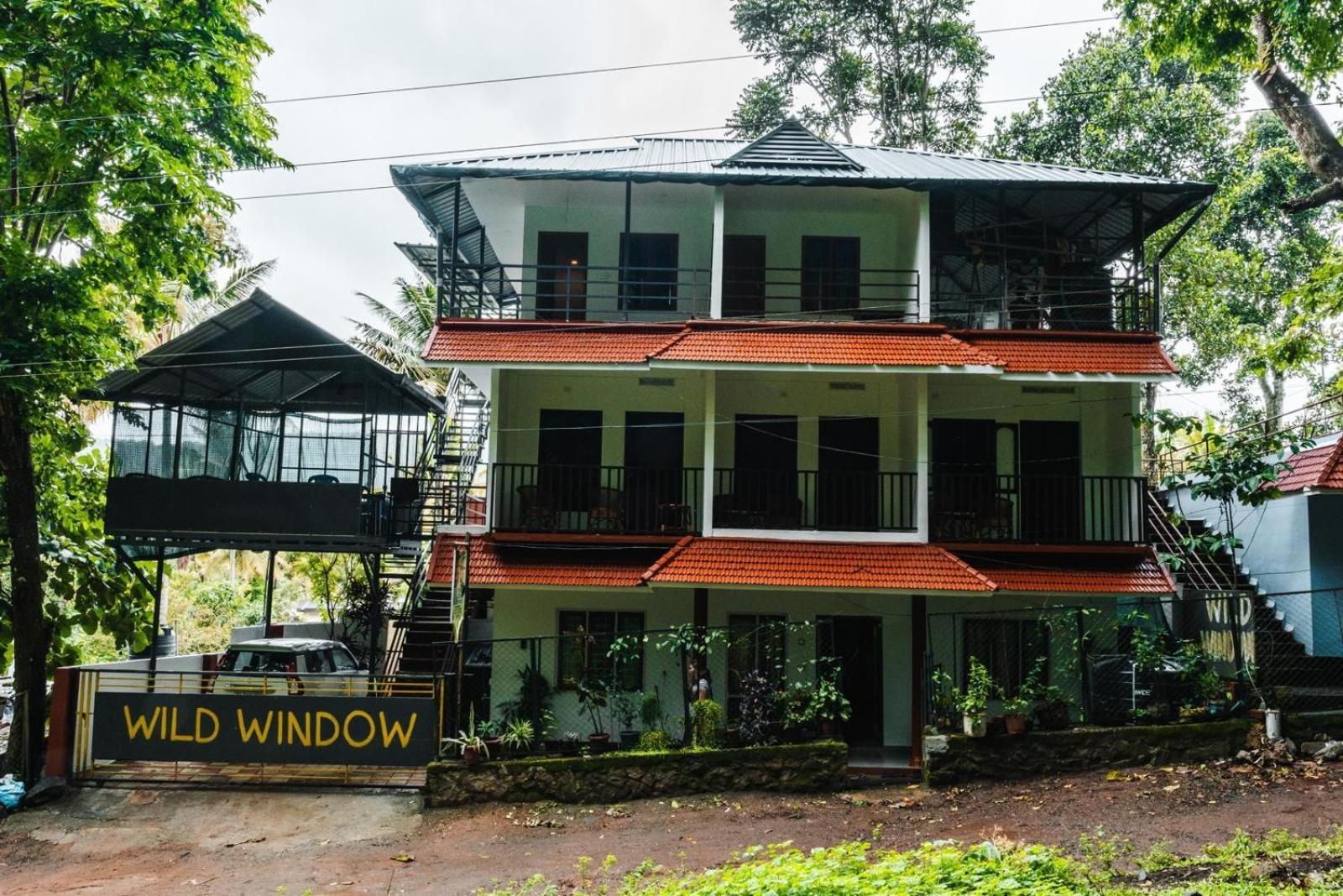 Wild Window - Forest View Homestay Thekkady Bagian luar foto
